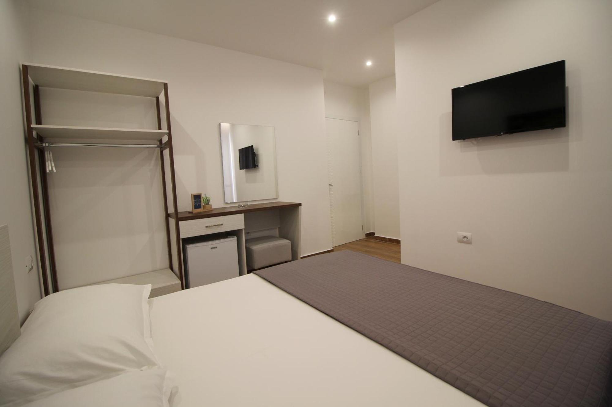 Eden Suites&Apartments Sarande Exterior photo