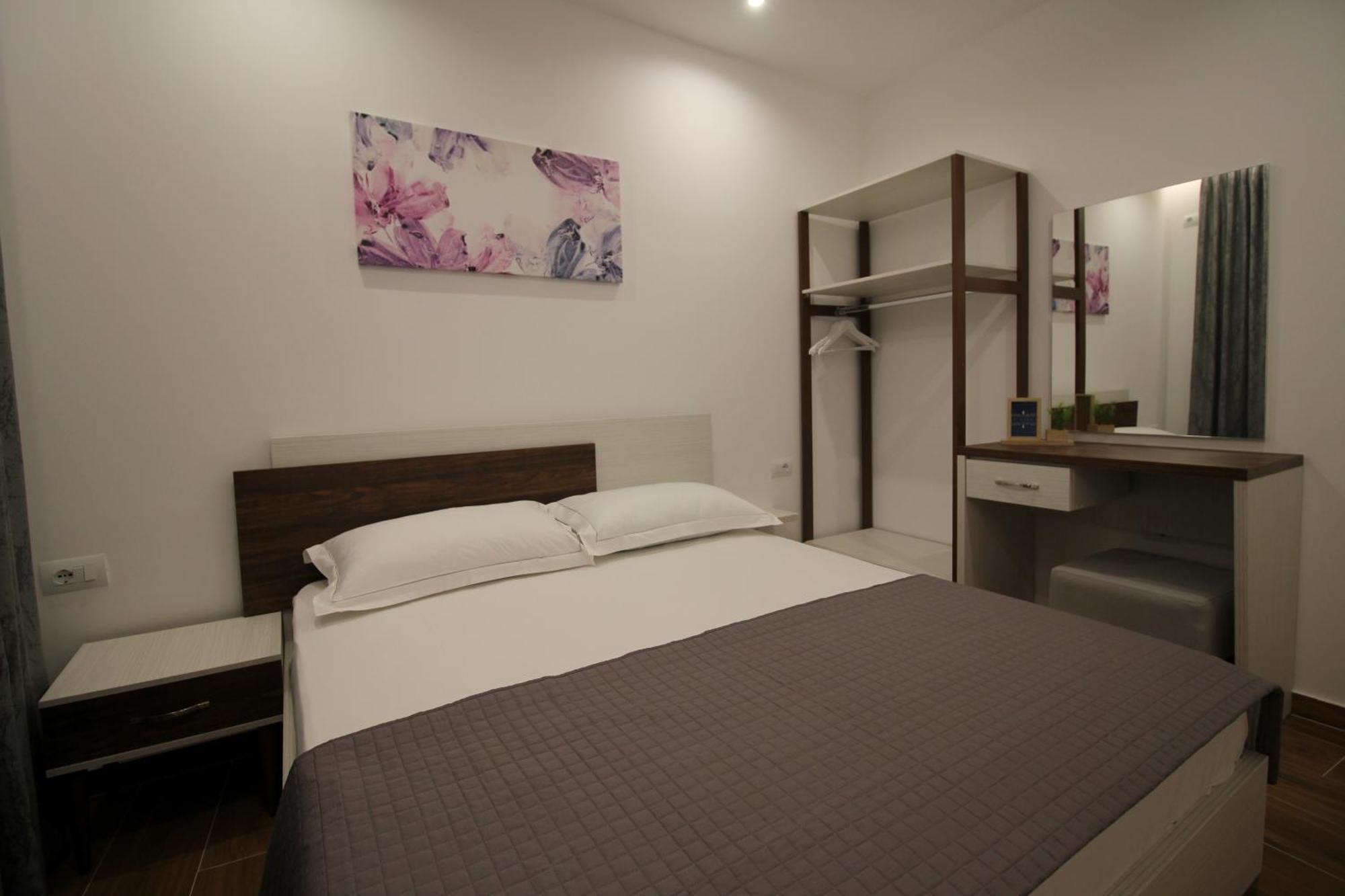 Eden Suites&Apartments Sarande Exterior photo